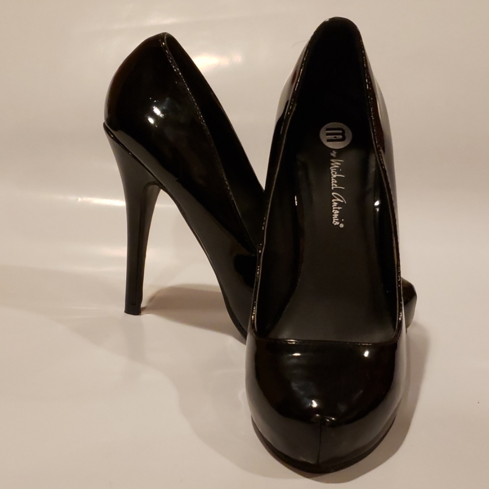 Black Michael Antonio Heels